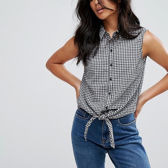 ASOS Tops - NWT Asos tie front top
